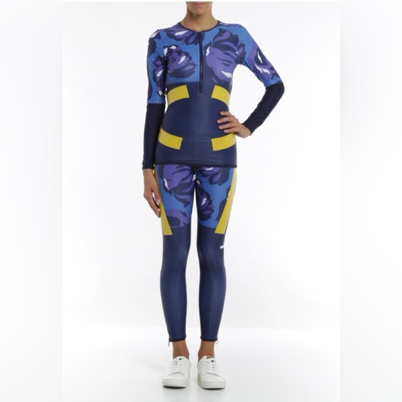 adidas by Stella McCartney Techfit Tee T-Shirt Active-wear Top Navy Blue Size L. - Picture 1 of 12
